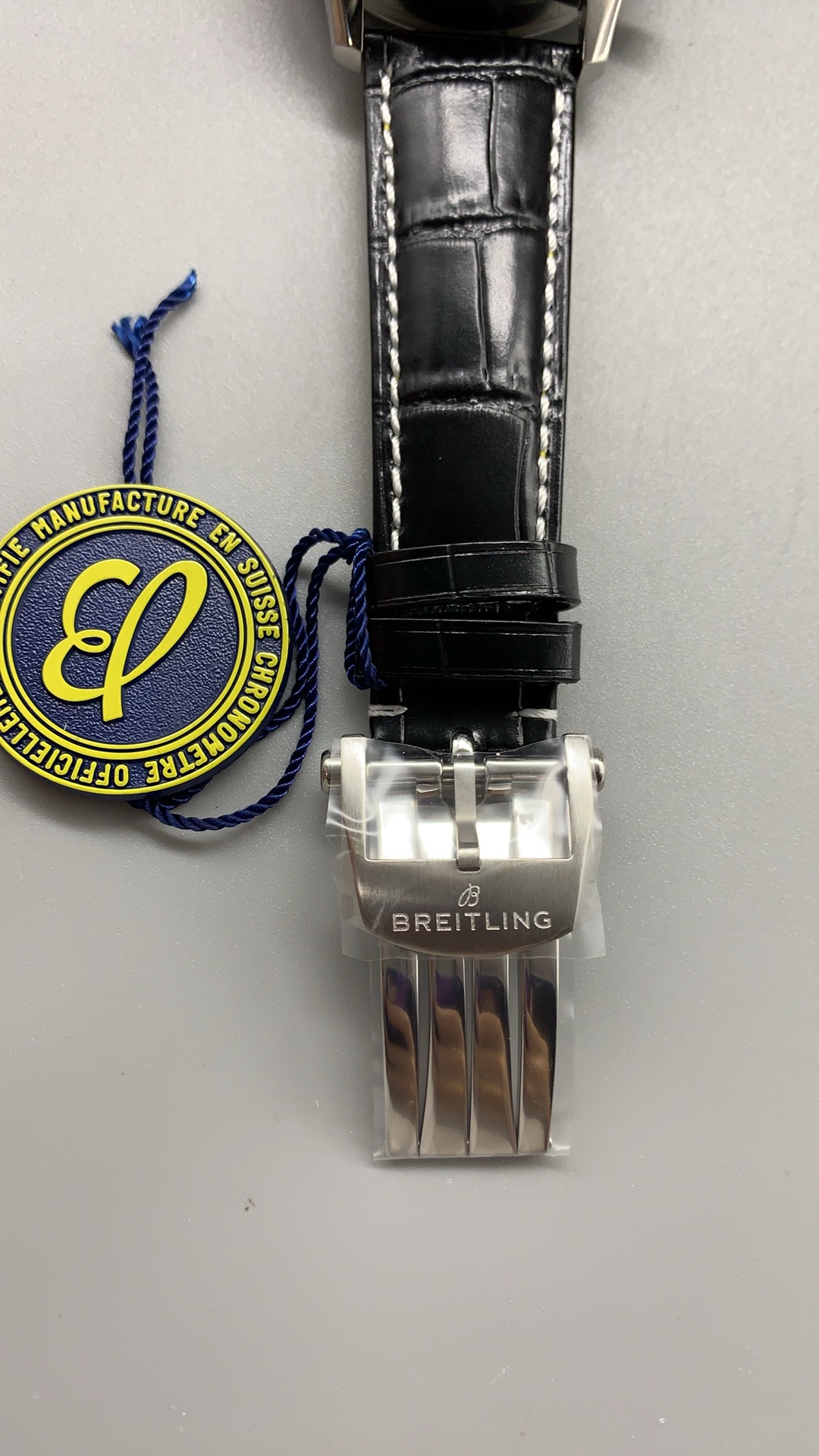 Replica Breitling Navitimer Men Alligator Black 43 mm AB0138211B1P1 - Image 3