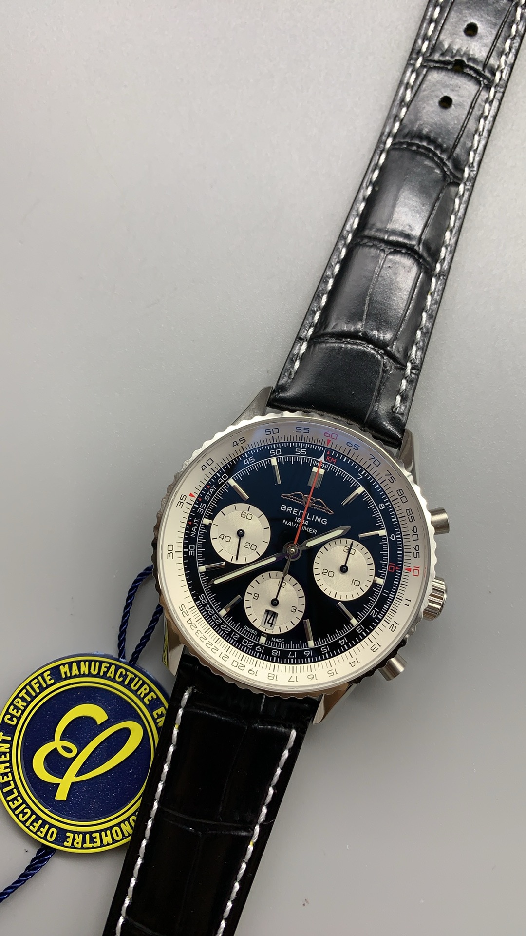 Replica Breitling Navitimer Men Alligator Black 43 mm AB0138211B1P1 - Image 10