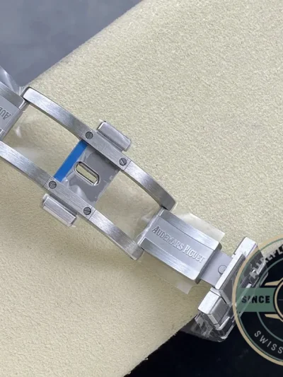 Replica Audemars Piguet Royal Oak Blue, 41 mm Ref. 26331ST.OO.1220ST.01 - Luxury Replica Watch