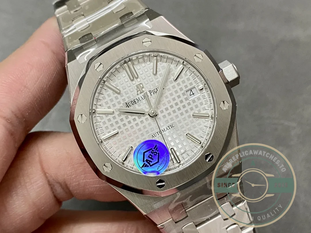 Superclone Audemars Piguet Royal Oak White Dial 15450ST 37mm - Swiss Movement Replica Watch