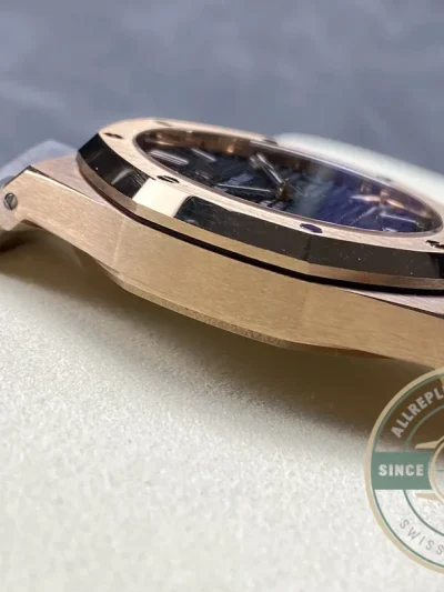 Replica Audemars Piguet Royal Oak Black, 41 mm Ref. 15500OR.OO.1220OR.01 - Swiss Movement Replica Watch