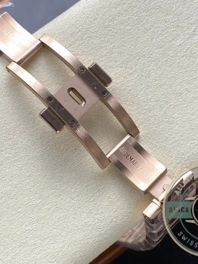 Replica Audemars Piguet Royal Oak Black, 41 mm Ref. 15500OR.OO.1220OR.01 - Affordable Luxury Replica Timepiece