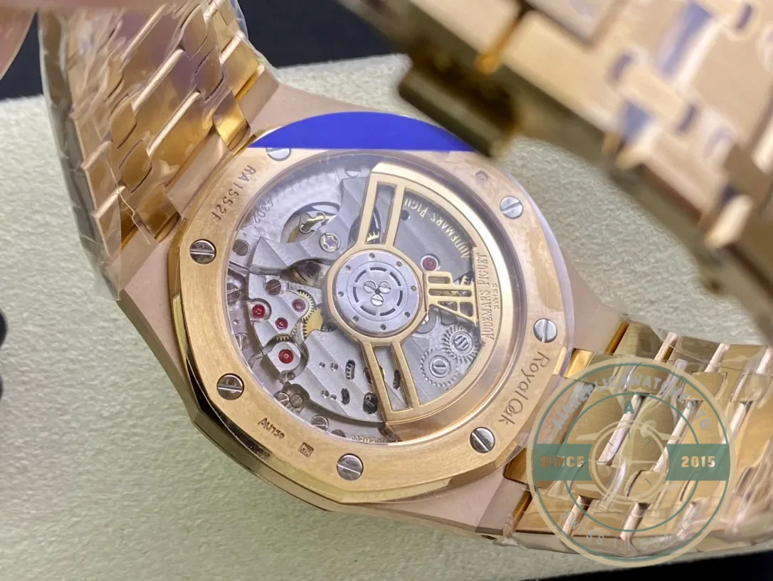 Replica Audemars Piguet Royal Oak White Dial 15500OR - Factory Super Clone Watch