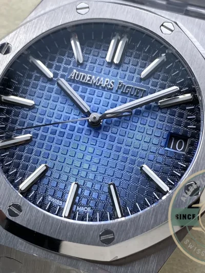 Replica Audemars Piguet Royal Oak Blue, 41 mm Ref. 15500ST.OO.1220ST.01 - Factory Super Clone Watch