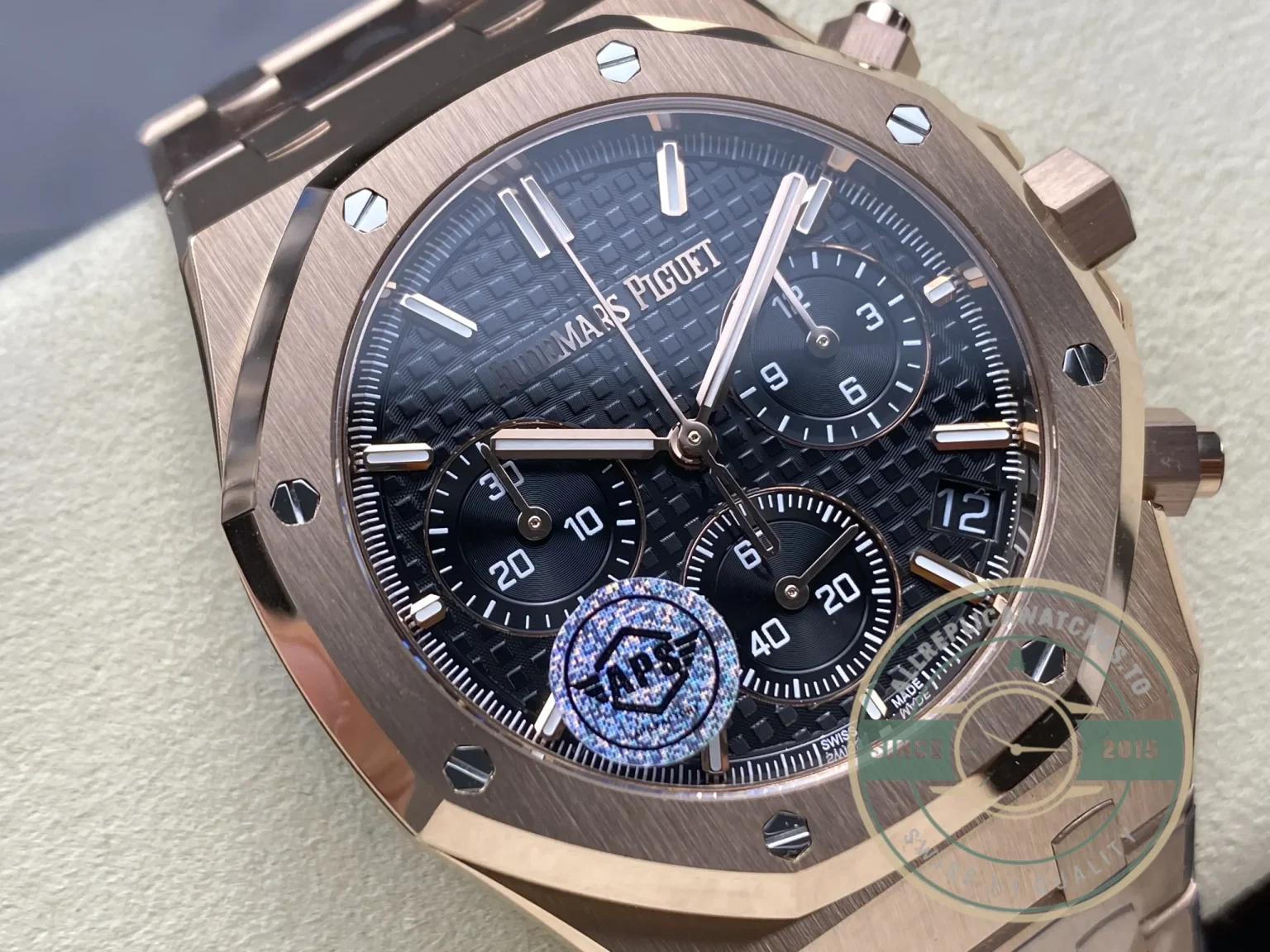 Replica Audemars Piguet Royal Oak Black Dial 26240OR.OO.1320OR.06 - Affordable Luxury Replica Timepiece