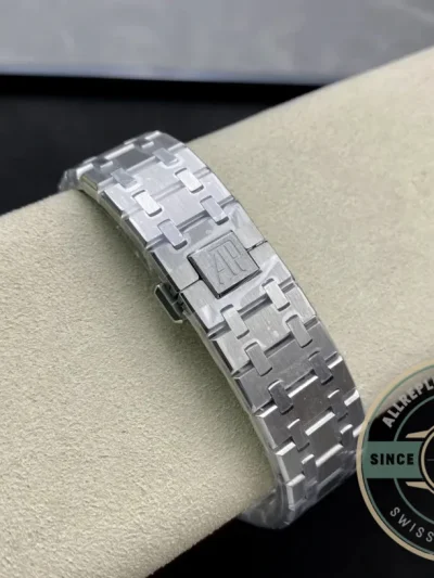Superclone Audemars Piguet Royal Oak Series 26510IP.OO.1220IP.01 - Luxury Replica Watch