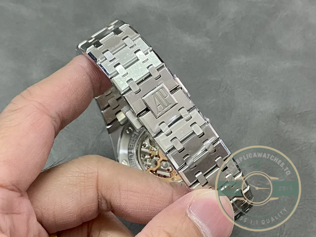 Superclone Audemars Piguet Royal Oak 26574ST.OO.1220ST.03 - Affordable Super Clone Watch