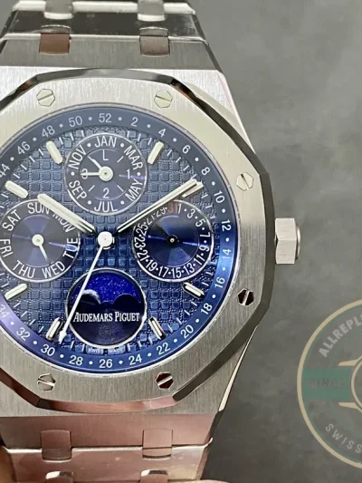 Superclone Audemars Piguet Royal Oak 26574ST.OO.1220ST.03 - Top-Tier Swiss Replica Watch