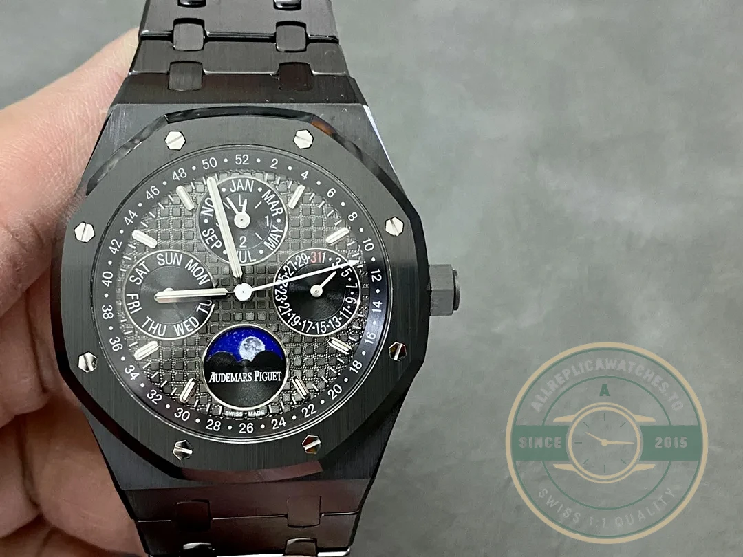 Superclone Audemars Piguet Royal Oak Series 26579CE.OO.1225CE.01 - Swiss Movement Replica Watch