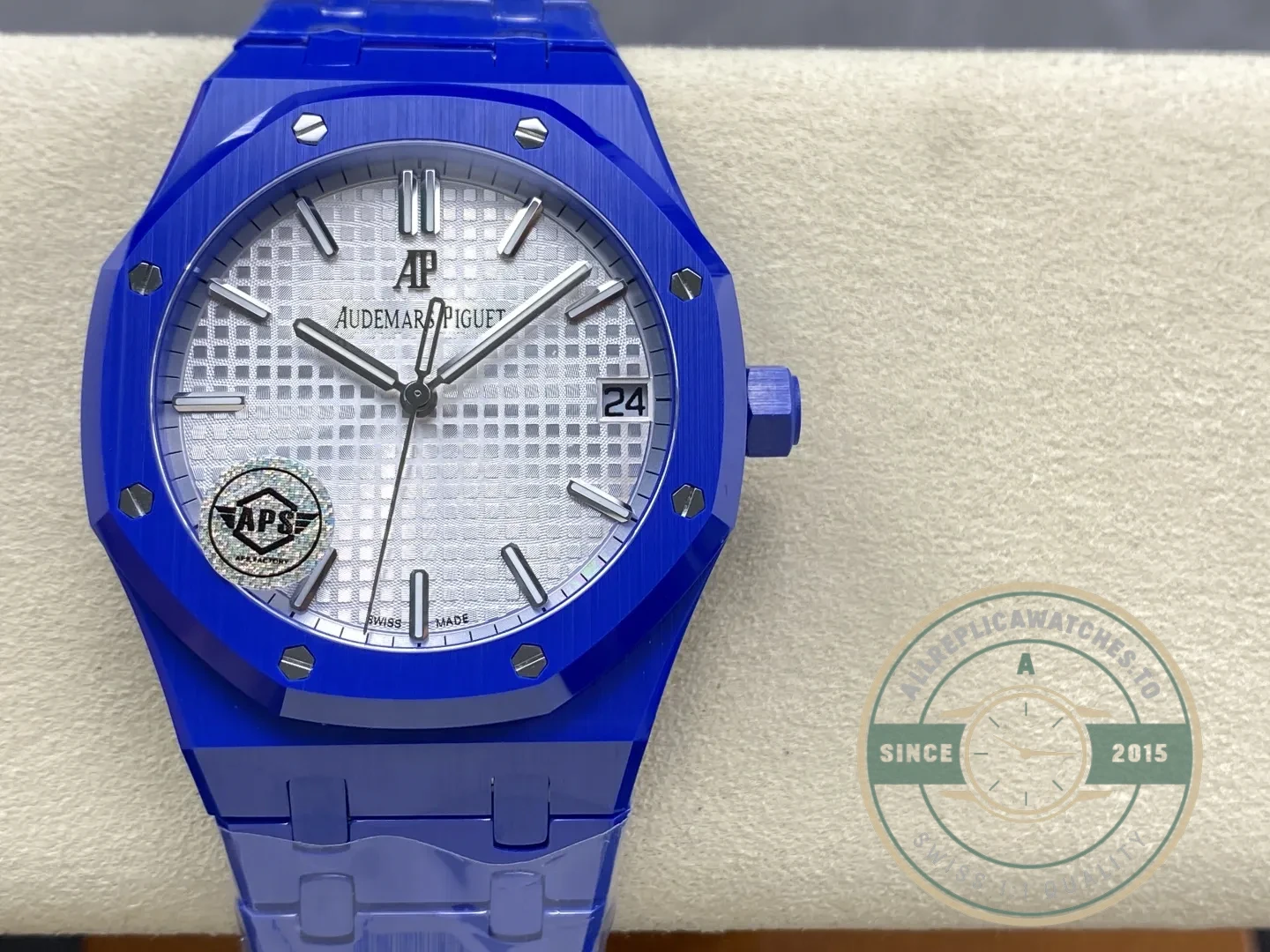 Superclone Audemars Piguet Royal Oak White Dial 15500 Ceramic - Affordable Luxury Replica Timepiece