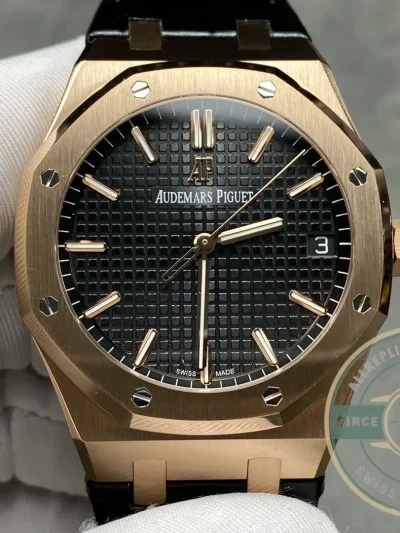 Replica Audemars Piguet Royal Oak Leather Strap 15500OR - High-Grade Replica Watch