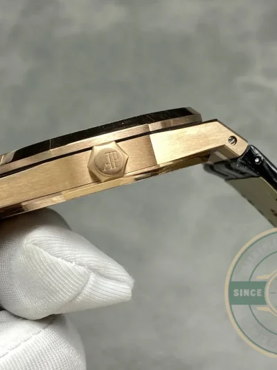 Replica Audemars Piguet Royal Oak Leather Strap 15500OR - Premium Super Clone Watch