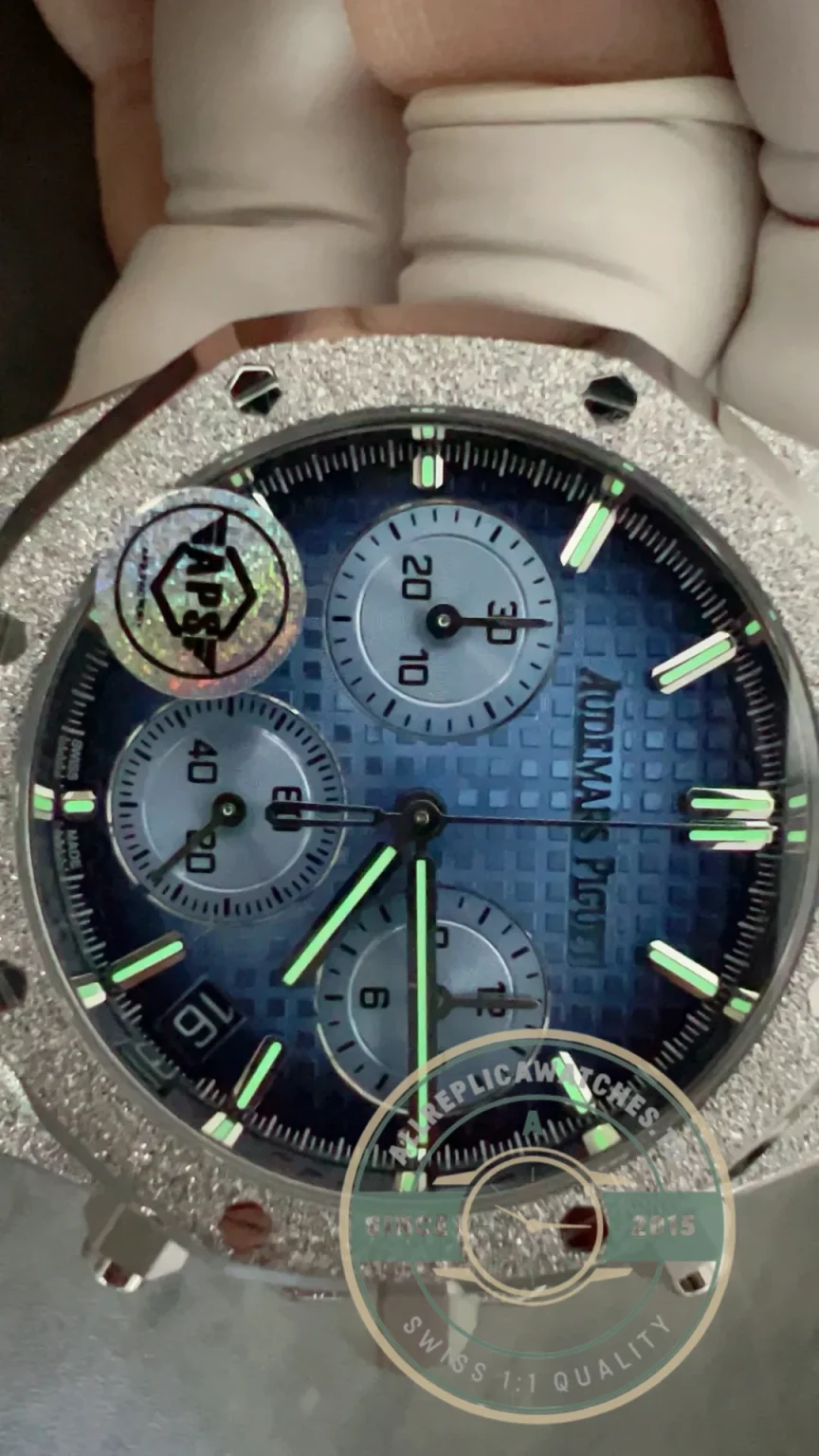 Superclone Audemars Piguet Royal Oak 26240BC.GG.1324BC.02 - 1:1 Swiss Replica Watch