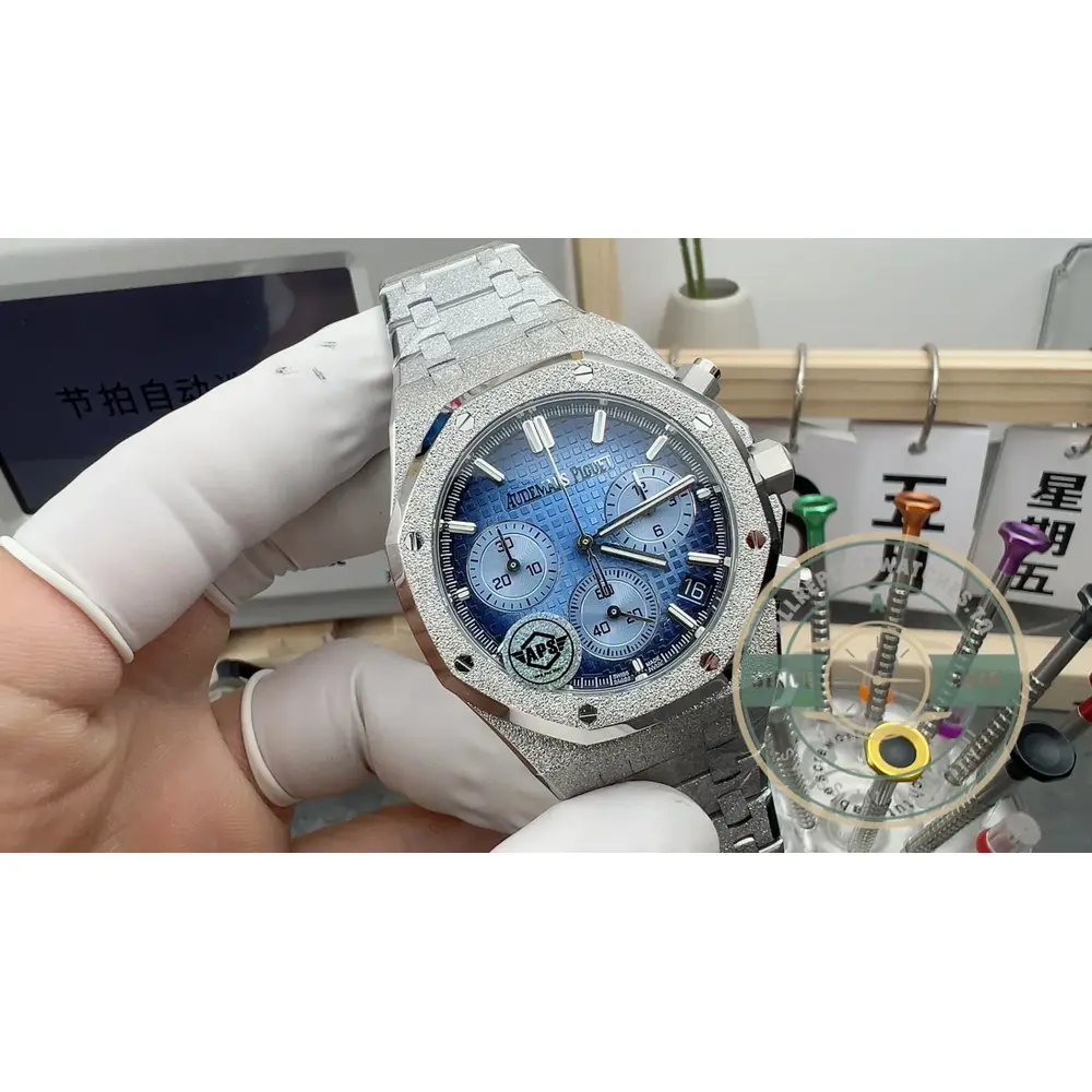 Superclone Audemars Piguet Royal Oak 26240BC.GG.1324BC.02 - High-Grade Replica Watch