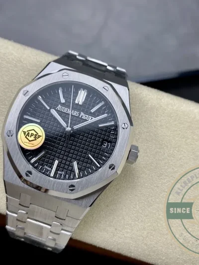 Superclone Audemars Piguet Royal Oak Black, 41 mm Ref. 15500ST.OO.1220ST.03 - High-Grade Replica Watch