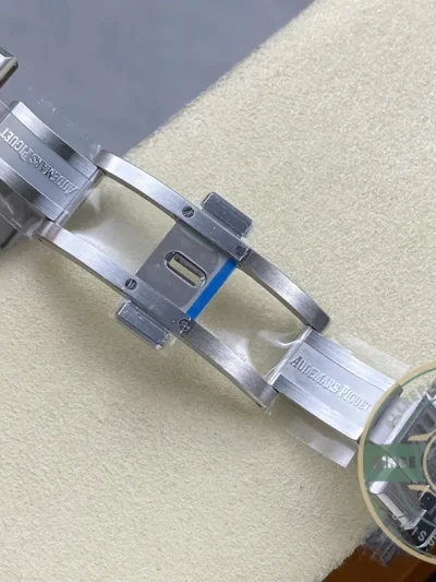 Superclone Audemars Piguet Royal Oak Black, 41 mm Ref. 15500ST.OO.1220ST.03 - Factory Super Clone Watch