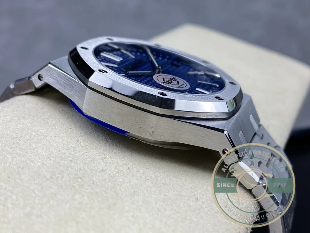 Replica Audemars Piguet Royal Oak Blue Dial 15510ST.OO.1320ST.06 41mm - Affordable Luxury Replica Timepiece