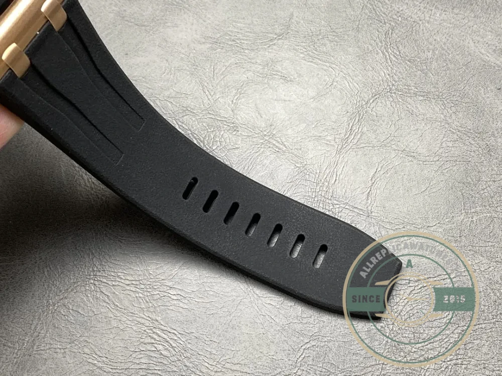 Replica Audemars Piguet Royal Oak Offshore Black Tapisserie Gold Dial 44mm 26401RO.OO.A002CA - High-Grade Replica Watch