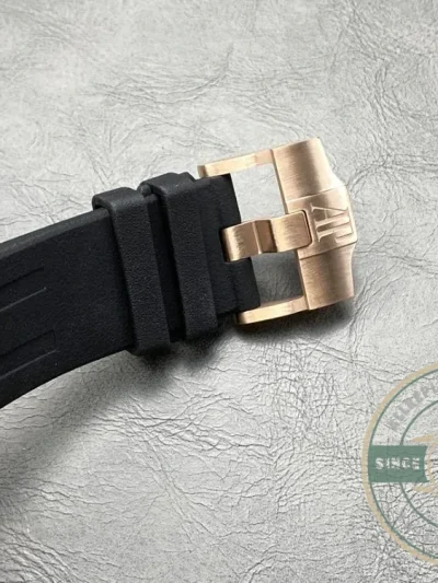 Replica Audemars Piguet Royal Oak Offshore Black Tapisserie Gold Dial 44mm 26401RO.OO.A002CA - Swiss Movement Replica Watch