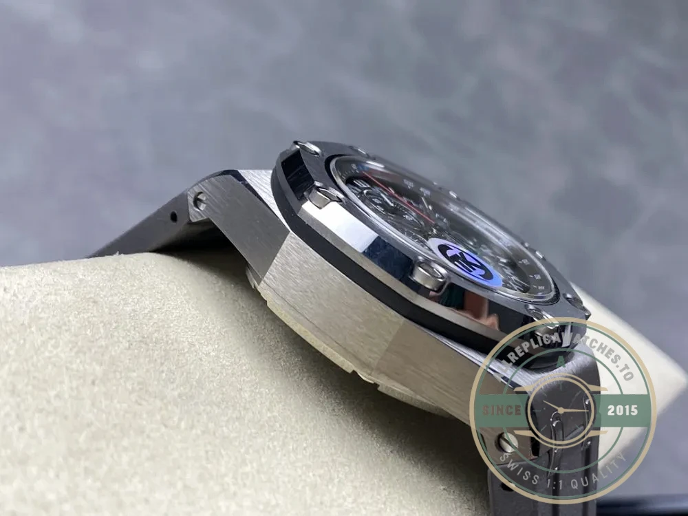 Replica Audemars Piguet Royal Oak Offshore Grey Black Dial 44mm 26568IM.OO.A004CA - Swiss-Made Clone Watch