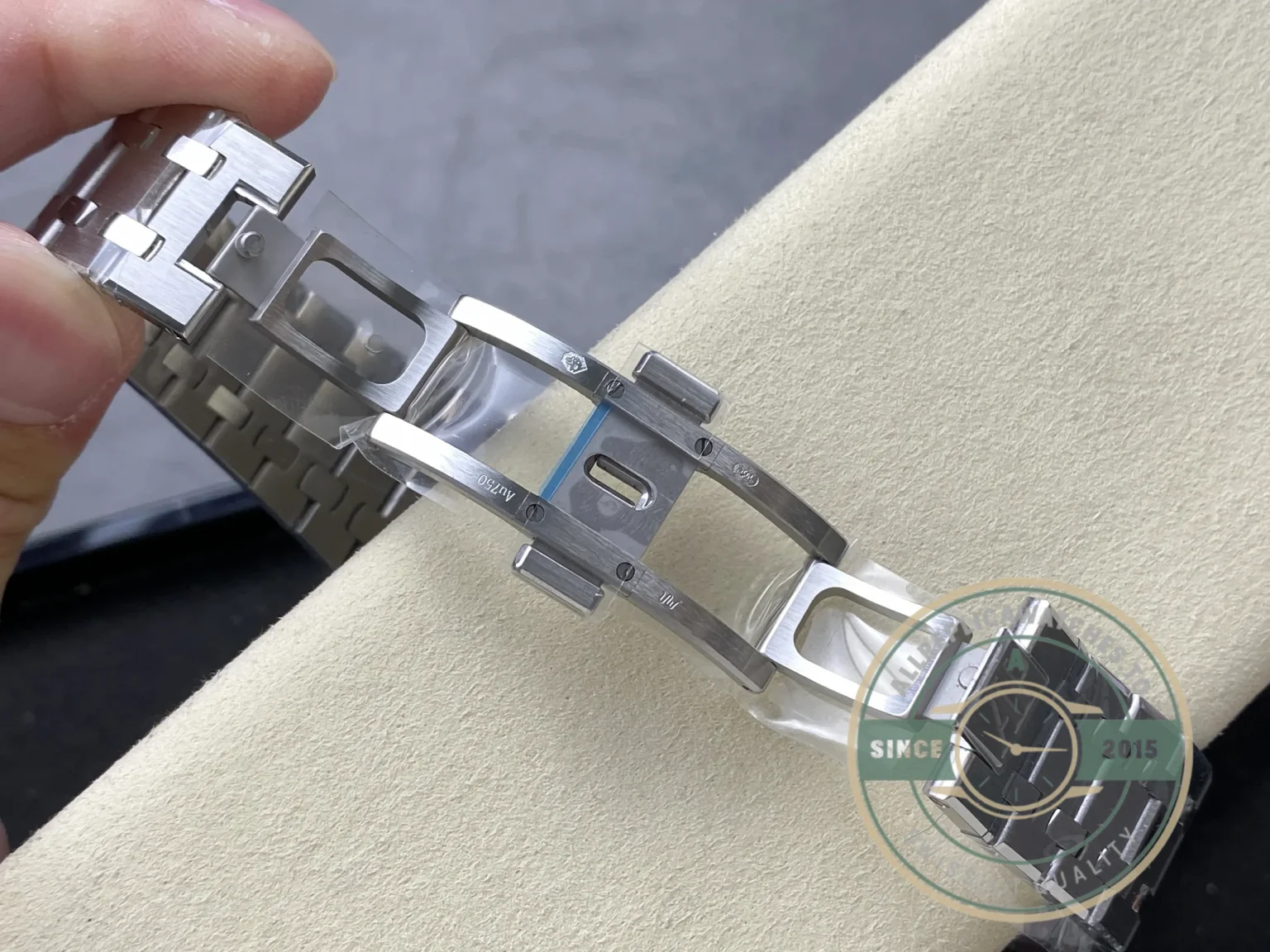 Replica Audemars Piguet Royal Oak 26240BC.OO.1320BC.01 - Factory Super Clone Watch