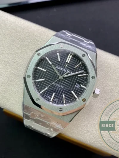 Replica Audemars Piguet Royal Oak Black Dial 15400ST.OO.1220ST.04 - 1:1 Swiss Replica Watch
