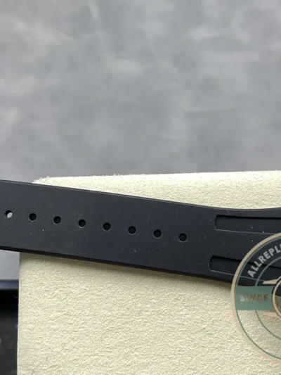Replica Audemars Piguet Royal Oak Black Dial, Rubber 15500ST.OO.1220ST.03 41mm - High-Grade Replica Watch