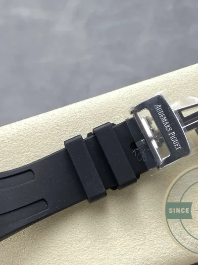 Replica Audemars Piguet Royal Oak Black Dial, Rubber 15500ST.OO.1220ST.03 41mm - Top-Tier Swiss Replica Watch