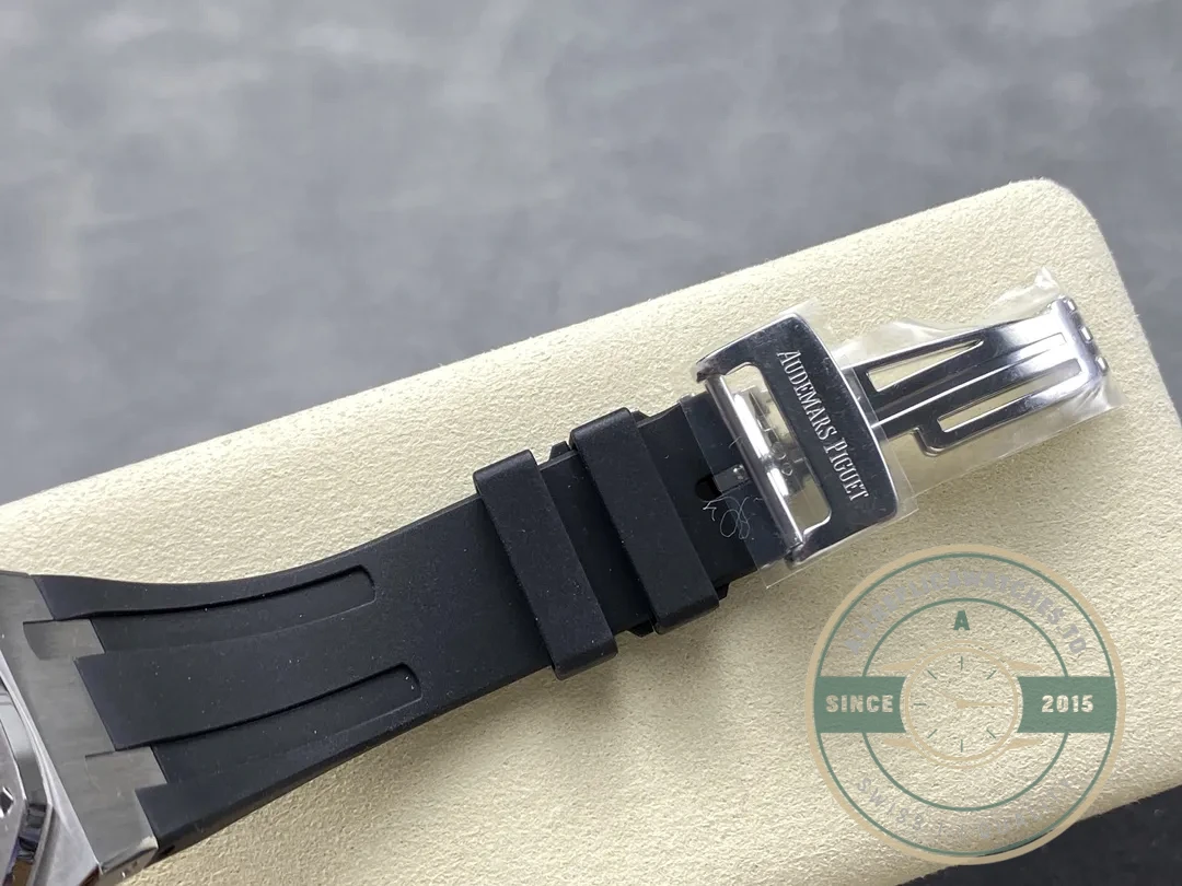 Replica Audemars Piguet Royal Oak Black Dial, Rubber 15500ST.OO.1220ST.03 41mm - Top-Tier Swiss Replica Watch