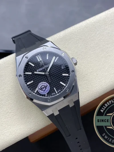Replica Audemars Piguet Royal Oak Black Dial, Rubber 15500ST.OO.1220ST.03 41mm - 1:1 Swiss Replica Watch