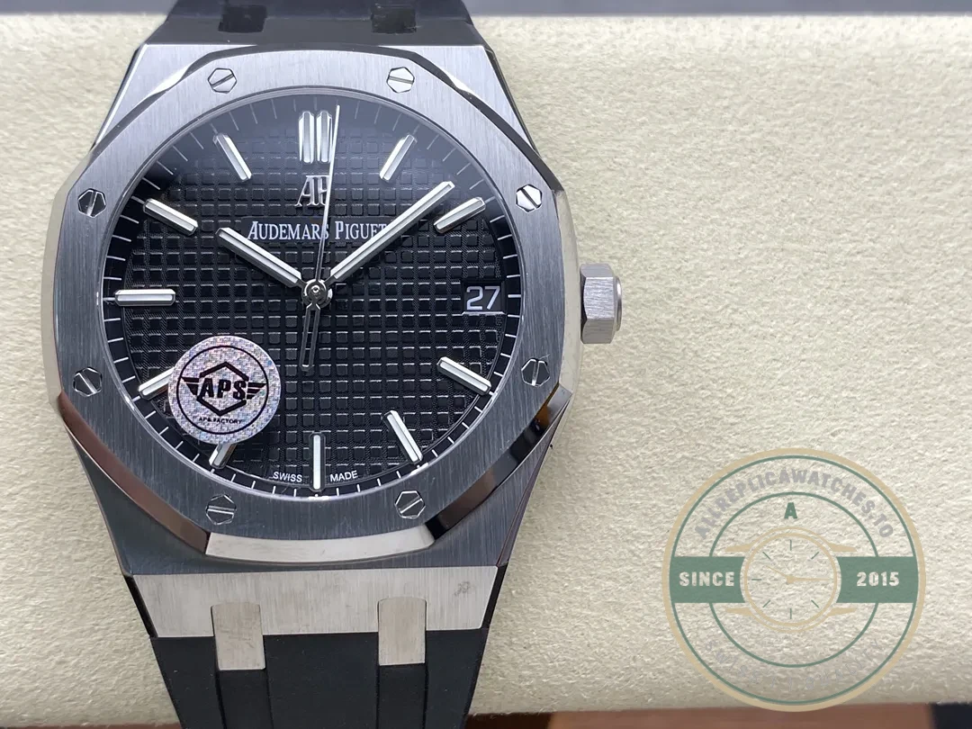 Replica Audemars Piguet Royal Oak Black Dial, Rubber 15500ST.OO.1220ST.03 41mm - Luxury Replica Watch