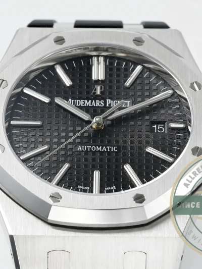 Replica Audemars Piguet Royal Oak Black, Rubber 15400ST.OO.1220ST.01 - Budget Luxury Replica Watch