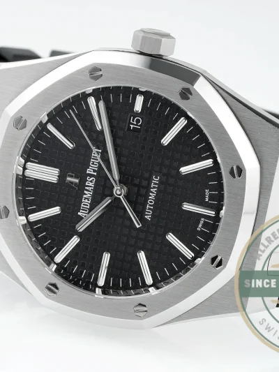 Replica Audemars Piguet Royal Oak Black, Rubber 15400ST.OO.1220ST.01 - High-Grade Replica Watch
