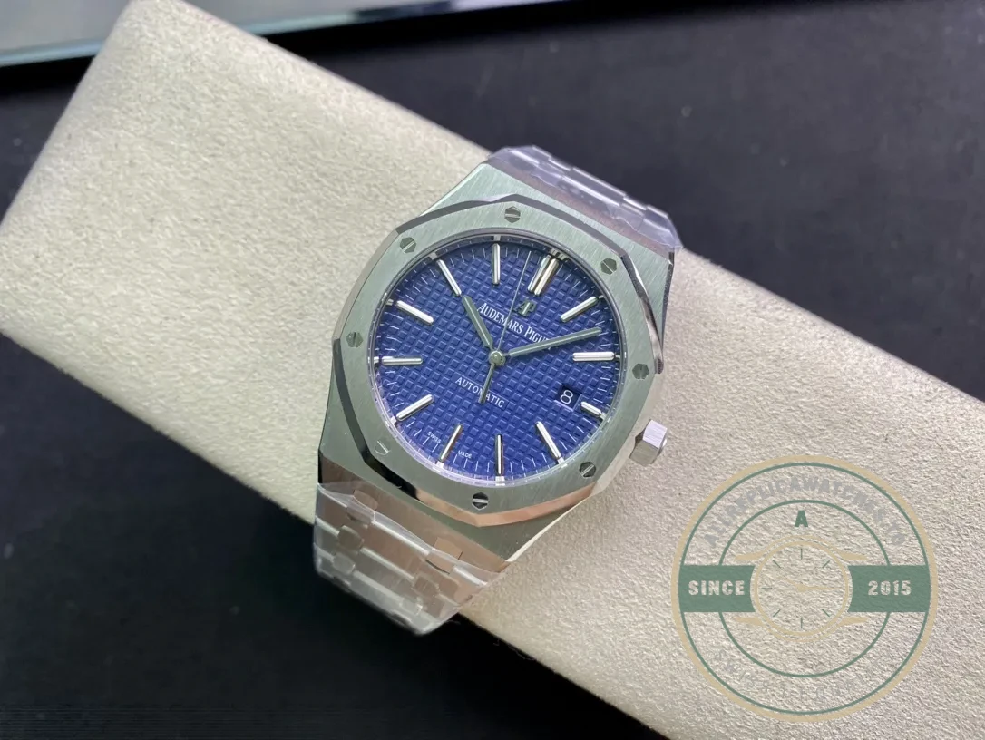 Replica Audemars Piguet Royal Oak Blue Dial 15400ST.OO.1220ST.03 - Affordable Super Clone Watch