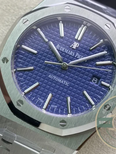Replica Audemars Piguet Royal Oak Blue Dial 15400ST.OO.1220ST.03 - Best Quality Replica Watch
