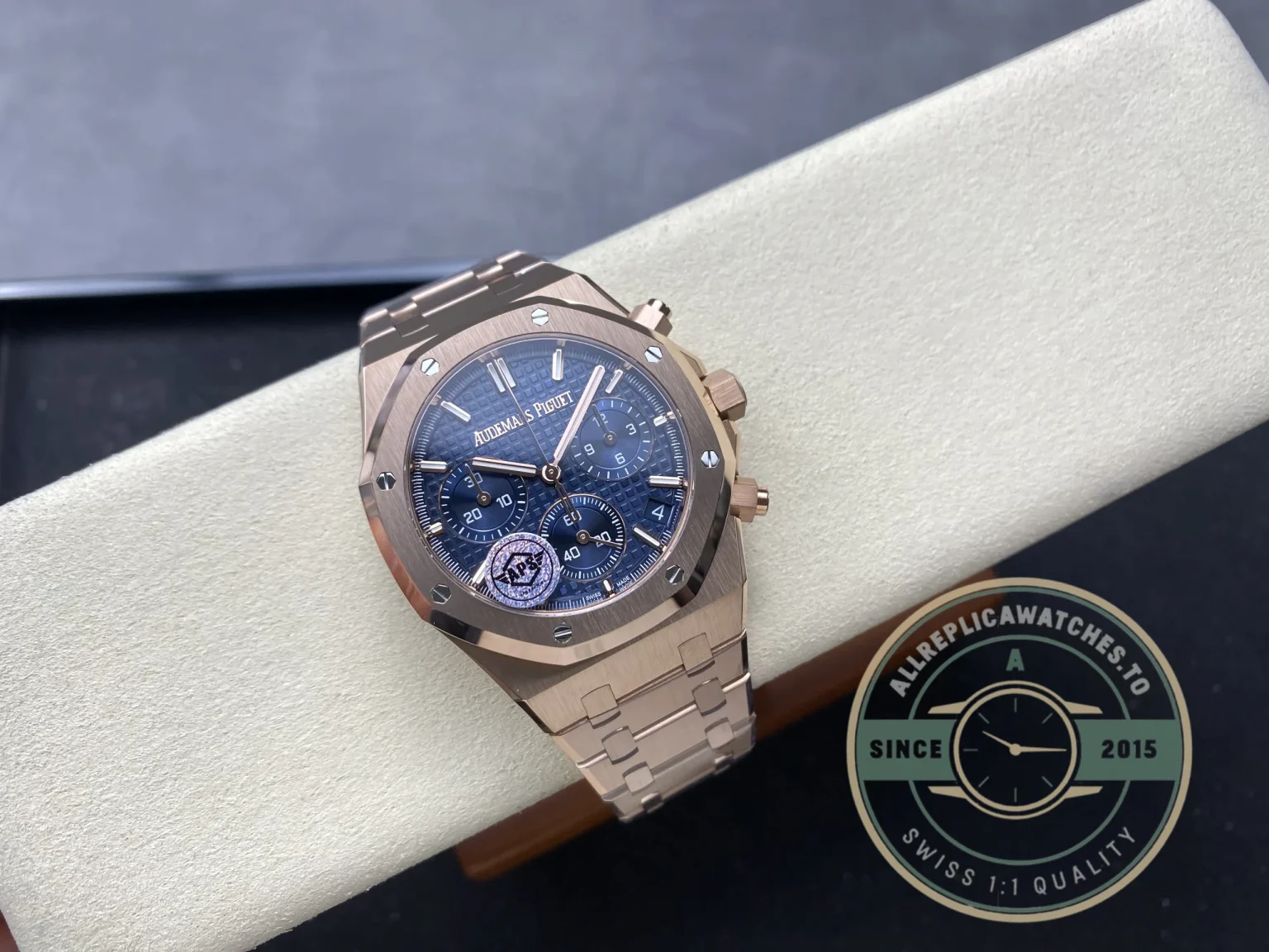 Replica Audemars Piguet Royal Oak Blue Dial 26240OR.OO.1320OR.05 - Premium Super Clone Watch