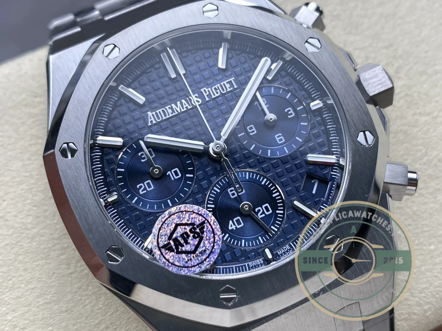 Replica Audemars Piguet Royal Oak Blue Dial 26240ST.OO.1320ST.05 - Premium Super Clone Watch