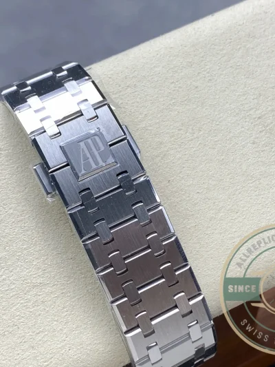 Replica Audemars Piguet Royal Oak Blue Dial 26240ST.OO.1320ST.05 - Premium Super Clone Watch