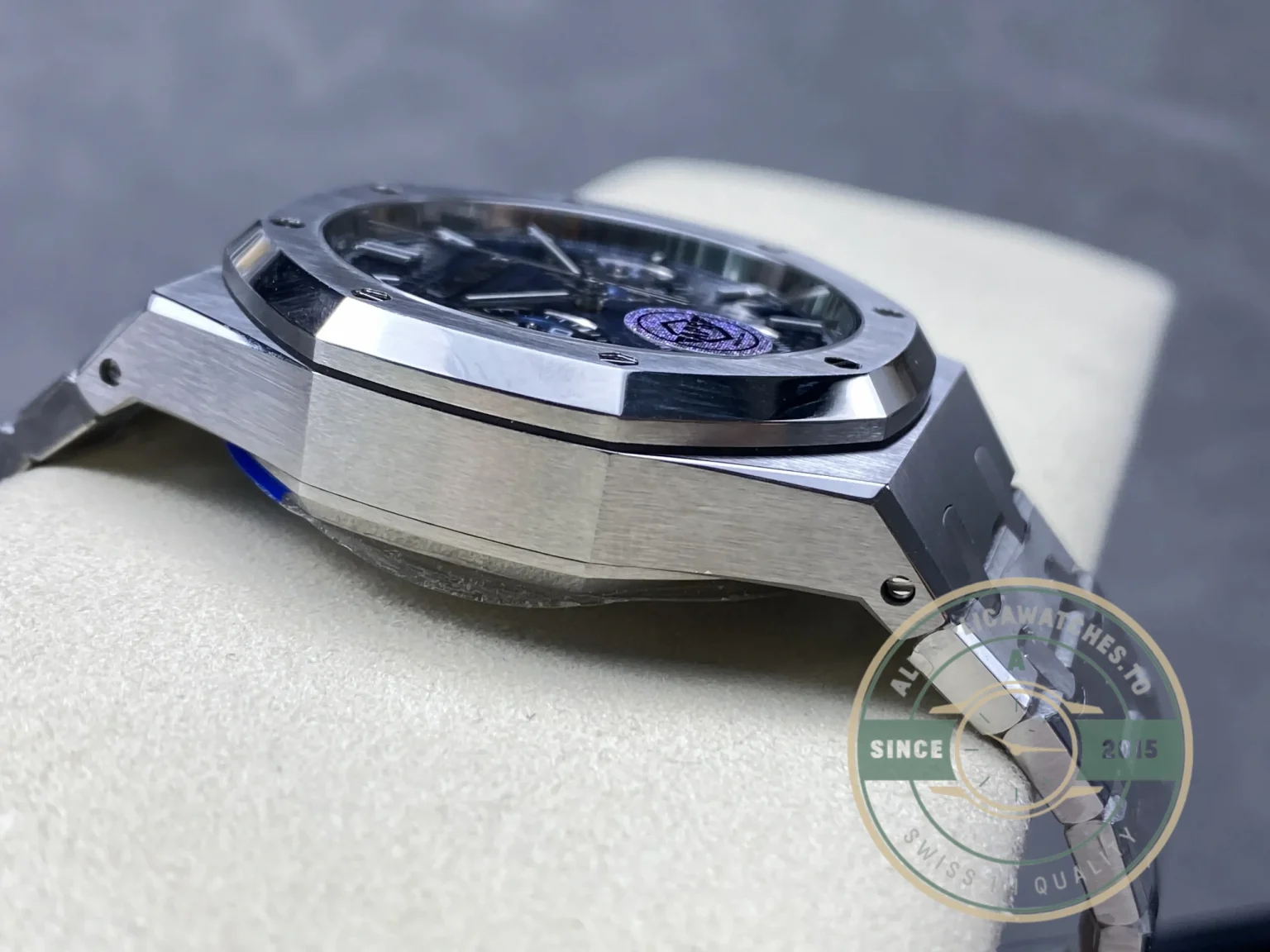 Replica Audemars Piguet Royal Oak Blue Dial 26240ST.OO.1320ST.05 - 1:1 Swiss Replica Watch