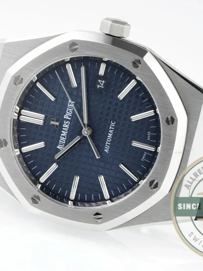 Replica Audemars Piguet Royal Oak Blue, Rubber 15400ST.OO.1220ST.03 - Top-Tier Swiss Replica Watch