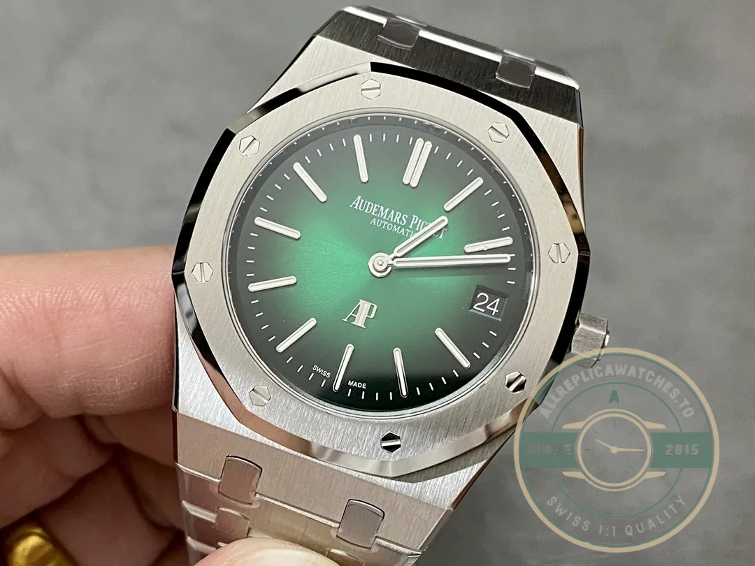 Superclone Audemars Piguet Royal Oak Smoked green, 39 mm Ref. 15202PT.OO.1240PT.01 - Premium Super Clone Watch