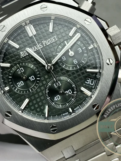 Replica Audemars Piguet Royal Oak Green Dial 26240ST.OO.1320ST.08 - Swiss Movement Replica Watch