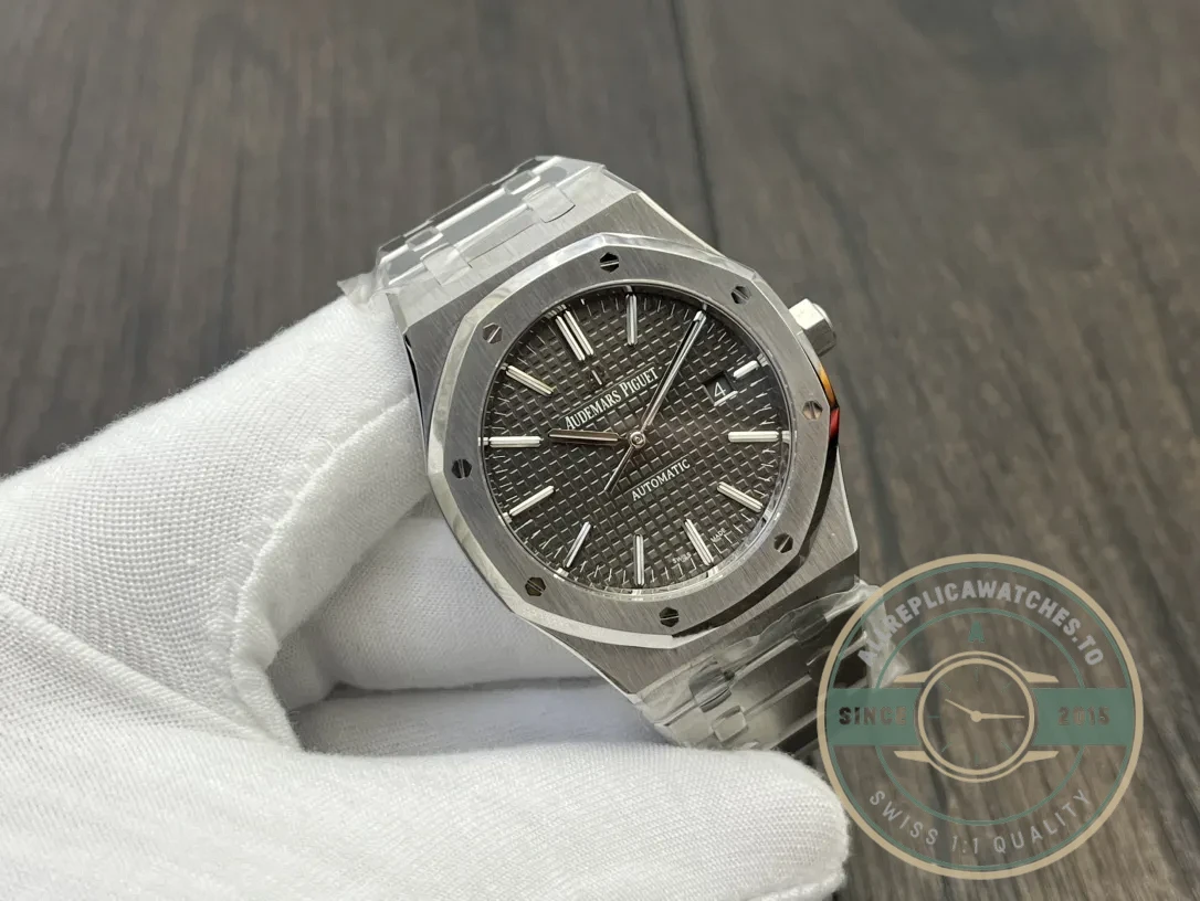 Replica Audemars Piguet Royal Oak Grey Dial 15400ST.OO.1220ST.04 - Premium Super Clone Watch