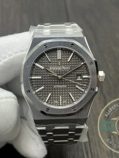 Replica Audemars Piguet Royal Oak Grey Dial 15400ST.OO.1220ST.04 - Affordable Luxury Replica Timepiece