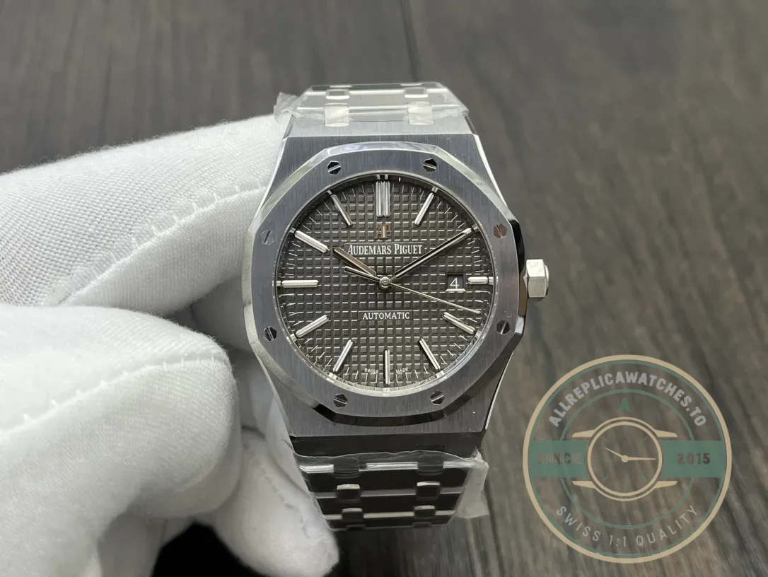 Replica Audemars Piguet Royal Oak Grey Dial 15400ST.OO.1220ST.04 - Affordable Luxury Replica Timepiece
