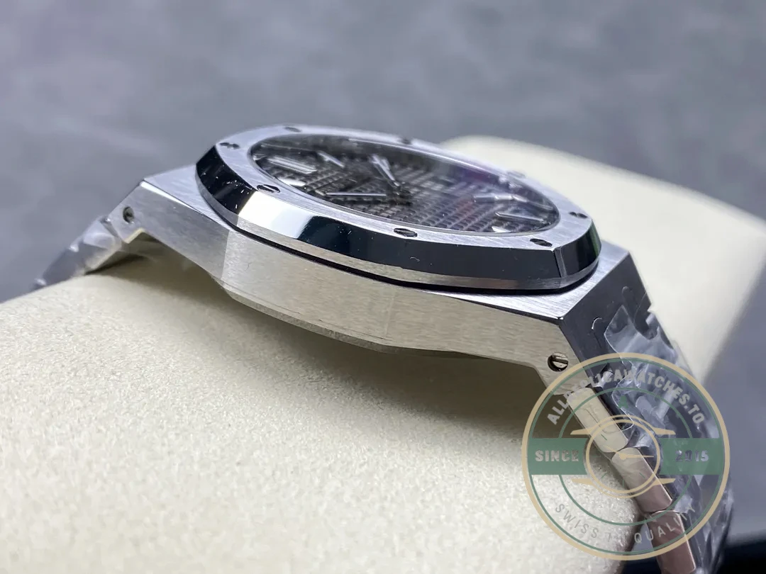 Replica Audemars Piguet Royal Oak Grey Dial 15510ST.OO.1320ST.10 41mm - 1:1 Swiss Replica Watch