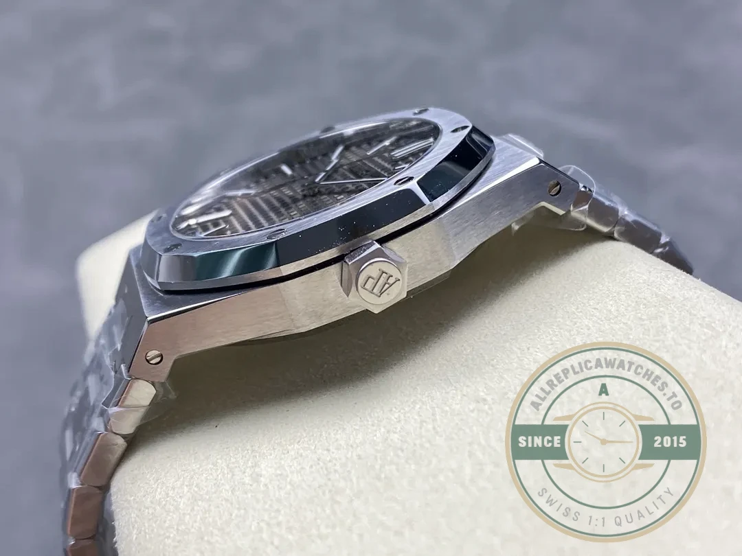 Replica Audemars Piguet Royal Oak Grey Dial 15510ST.OO.1320ST.10 41mm - 1:1 Swiss Replica Watch