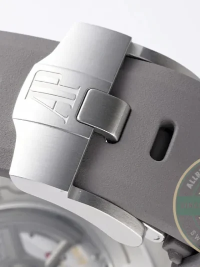 Replica Audemars Piguet Royal Oak Offshore Black Dial 42mm 15720ST.OO.A009CA.01 - Swiss Movement Replica Watch