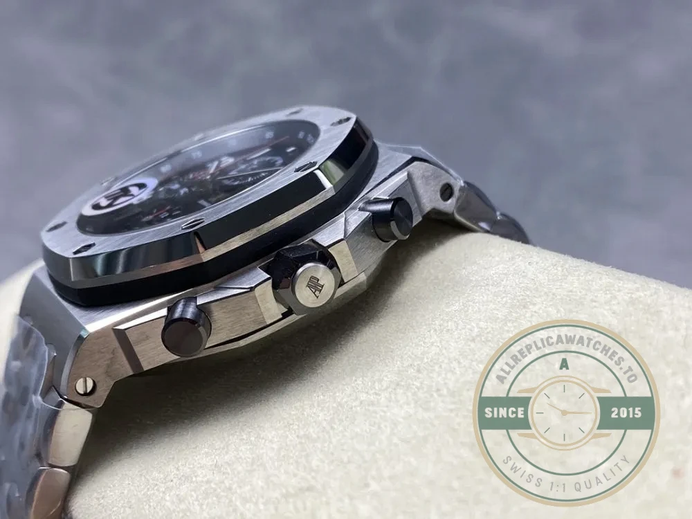 Replica Audemars Piguet Royal Oak Offshore Black sub Dial 44mm 26470ST.OO.A101CR - Best Quality Replica Watch