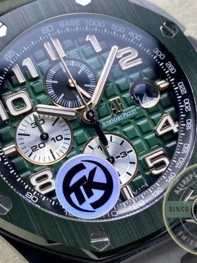 Replica Audemars Piguet Royal Oak Offshore Forest Green Dial 44mm 6405CE.OO.A056CA.01 - Swiss-Made Clone Watch